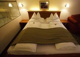 ホテル & レストラン シュテーン 写真