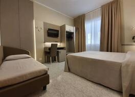 ホテル コラーロ 写真