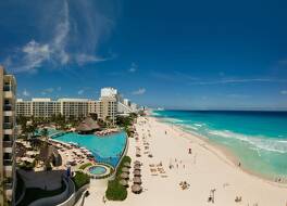 The Westin Lagunamar Ocean Resort Villas & Spa Cancun