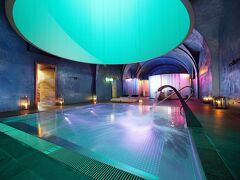 パラドール デ アルカラ デ エナーレス 写真