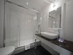 アレンスイート 写真