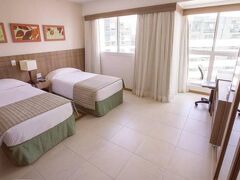 サン モリッツ エイチプラス エクスプレス 写真