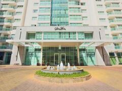 サン モリッツ エイチプラス エクスプレス 写真