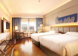 モノポリ オテル ブキティンギ 写真