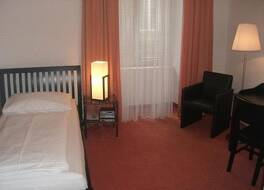 ホテル マリアヒルフ 写真