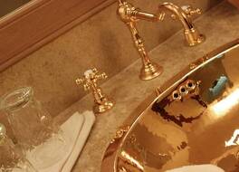 シャトー ドゥ リエル 写真