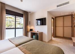 ホテル タリク 写真