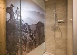 ホテル カールヴィルト 写真