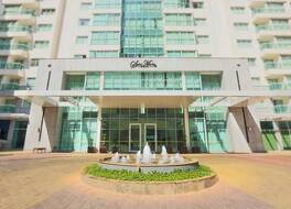 サン モリッツ エイチプラス エクスプレス