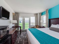 ハワード ジョンソン プラザ ホテル バイ ウィンダム オーシャン シティ オーシャンフロント 写真