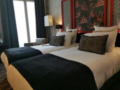 ル スタンダール プラス ヴァンドーム ホテル パリ エムギャラリー コレクション 写真