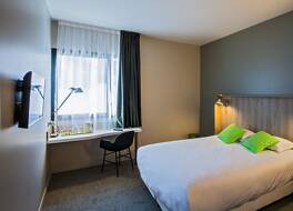 カンパニール レンヌ セントル - ガール 写真