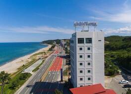 YANGYANG EIGHT 写真