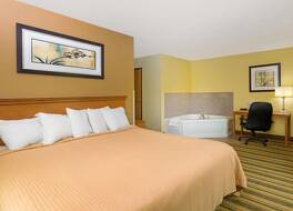 エコノ  ロッジ イン & スイーツ