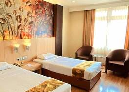 リヤディ パレス ホテル