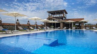 ヴィラ モサヴリ