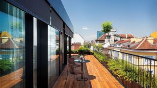 ジュノ  ホテル ソフィア メンバー オブ デザイン ホテルズ