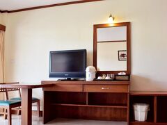 アウトドア イン カタ ホテル 写真