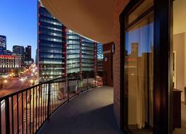 ハンプトン イン ＆ スイーツ ナッシュビル ダウンタウン 写真