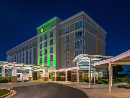 Holiday Inn Kansas City Airport 写真