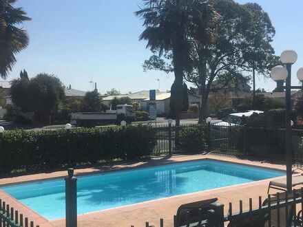 デコ シティ モーター ロッジ 写真