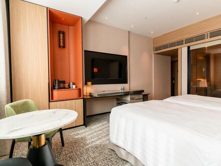 ネーザン ホテル 写真