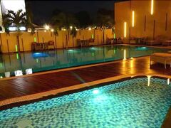 ナゴヤ ヒル ホテル バタン 写真