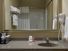 ラマダ バイ ウィンダム ドラムヘラー ホテル & スイーツ 写真