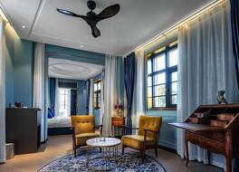 ムーン アンド チャリス 写真