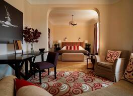 ロッコ フォルテ アストリア ホテル 写真