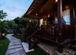 ジェンガラ ヒル 写真