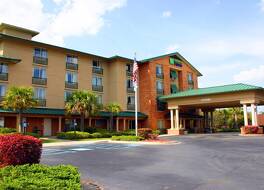 Holiday Inn Express Hotel & Suites Bluffton at Hilton Head Area