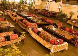 ミッドタウン プリタム ホテル 写真