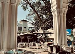 モノポリ オテル ブキティンギ