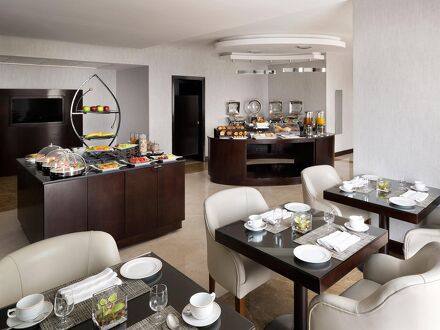 クラウン プラザ ジェッダ バイ IHG 写真