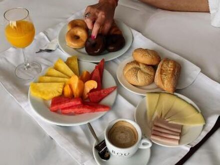 ユーロホテル ダイアゴナル ポート 写真