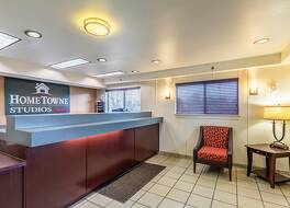 ホームタウン スタジオズ バイ レッド ルーフ ルイビル 写真