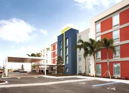 Home2 Suites by Hilton Orlando / International Drive South