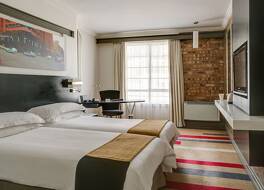 ガーデン コート ビクトリア ジャンクション 写真