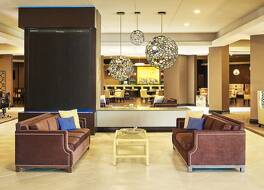 シェラトン リール ナパヴィル ホテル 写真