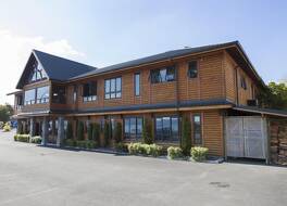 レイクフロント ロッジ タウポ