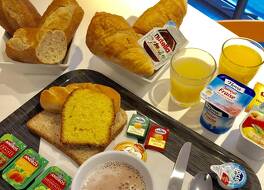 プルミエール クラッセ ペルピニャン シュッド 写真