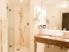 ホテルトラウベルュデスハイム 写真