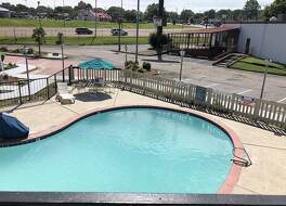 オール シーズンズ  イン & スイーツ 写真