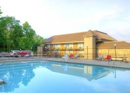 クラリオン ポイント ダウンタウン ガトリンバーグ 写真