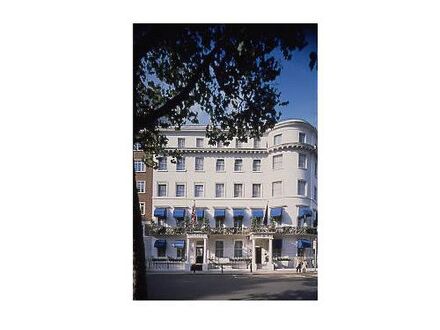 ロンドン エリザベス ホテル 写真