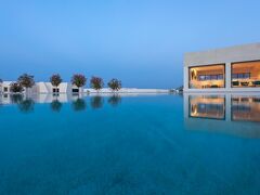 ヌス サントリーニ 写真