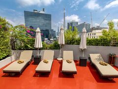 ローズランド スイート ホテル 写真