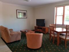 Mayfield on Montville 写真