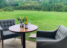 Mercure Cardiff North Hotel 写真